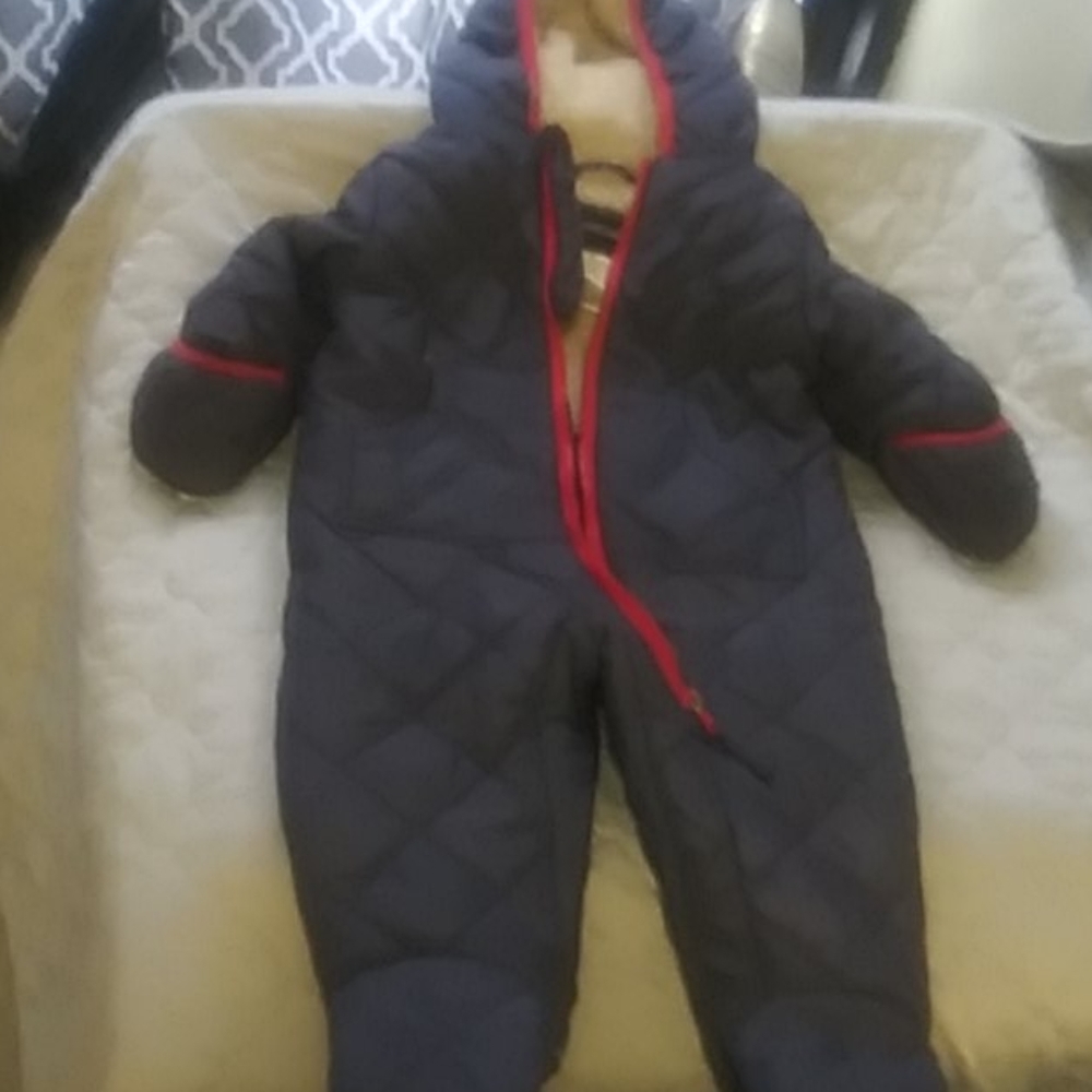 Roth child snowsuit